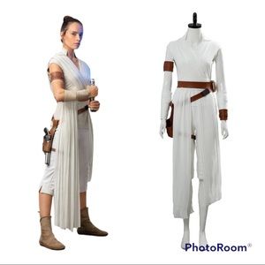 Star Wars Rey costume, the rise of Skywalker.New in package. Sealed.
